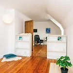 Tranquil Retreat In - By Traum *